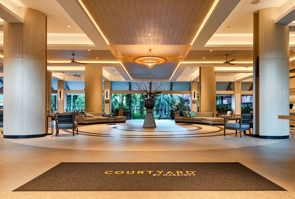 Courtyard by Marriott Phuket, Patong Beach Resort — Hotel building in Patong Beach, Phuket Province