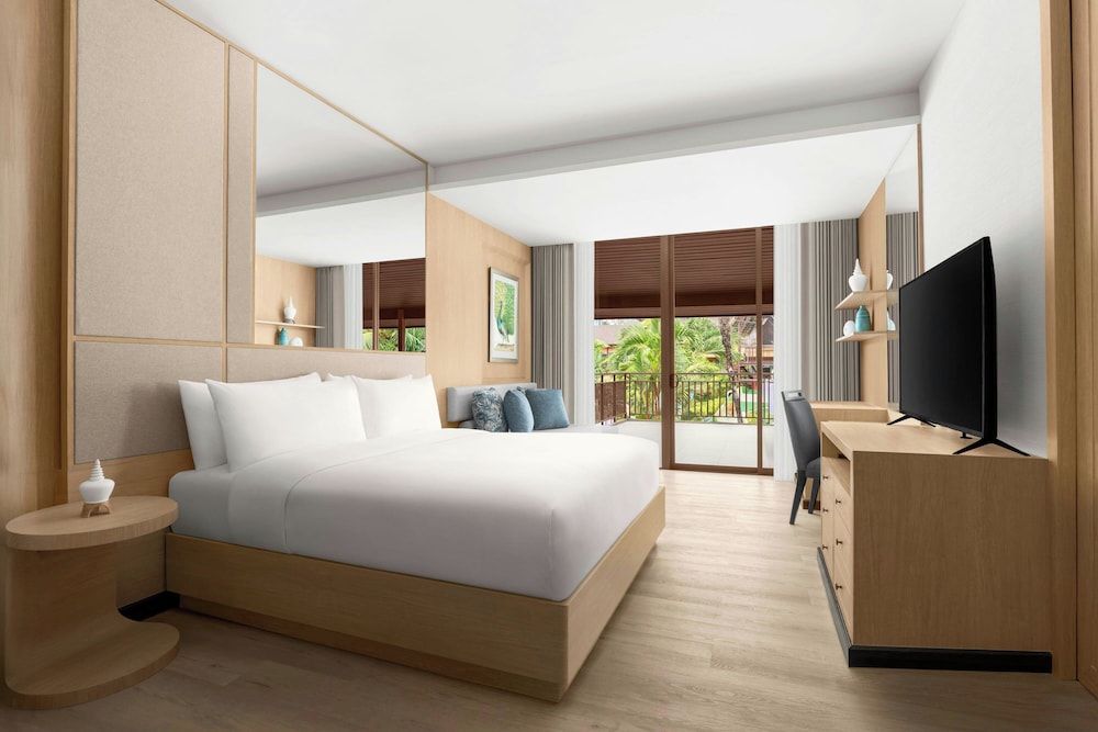 Courtyard by Marriott Phuket, Patong Beach Resort — Hotel rooms in Patong Beach, Phuket Province