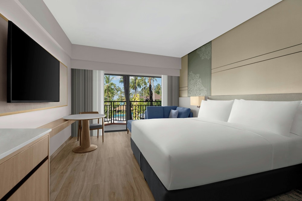 Courtyard by Marriott Phuket, Patong Beach Resort — Hotel rooms in Patong Beach, Phuket Province