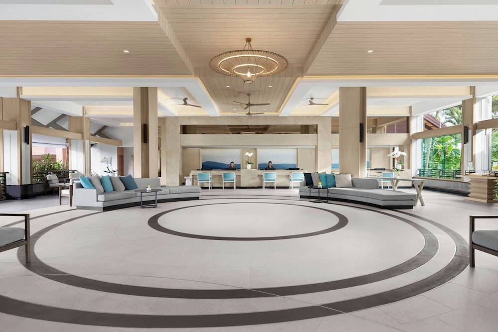 Courtyard by Marriott Phuket, Patong Beach Resort — Hotel building in Patong Beach, Phuket Province