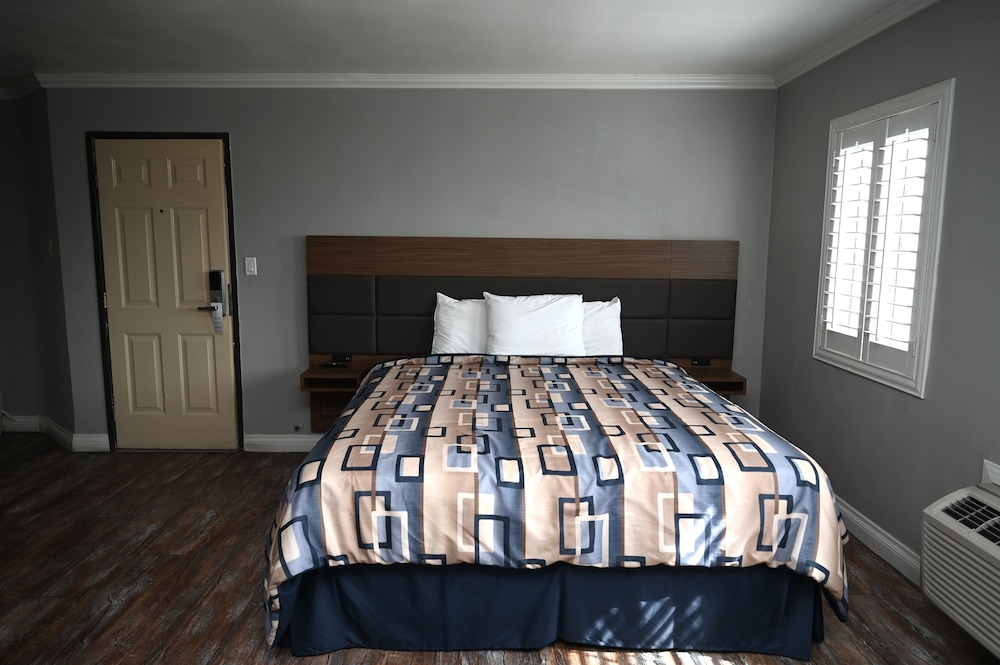 Hollywood Stars Inn - In Los Angeles (Hollywood) — Hotel rooms in Los Angeles, California