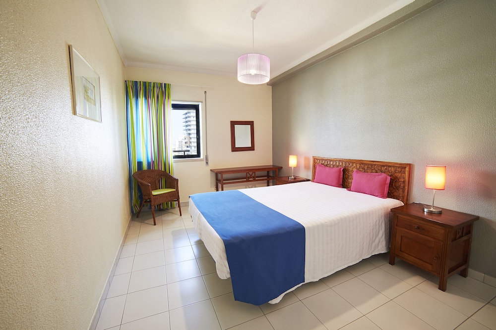 RR Club  Amarilis — Hotel rooms in Portimão, Faro