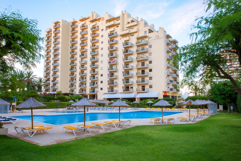 RR Club  Amarilis — Hotel building in Portimão, Faro