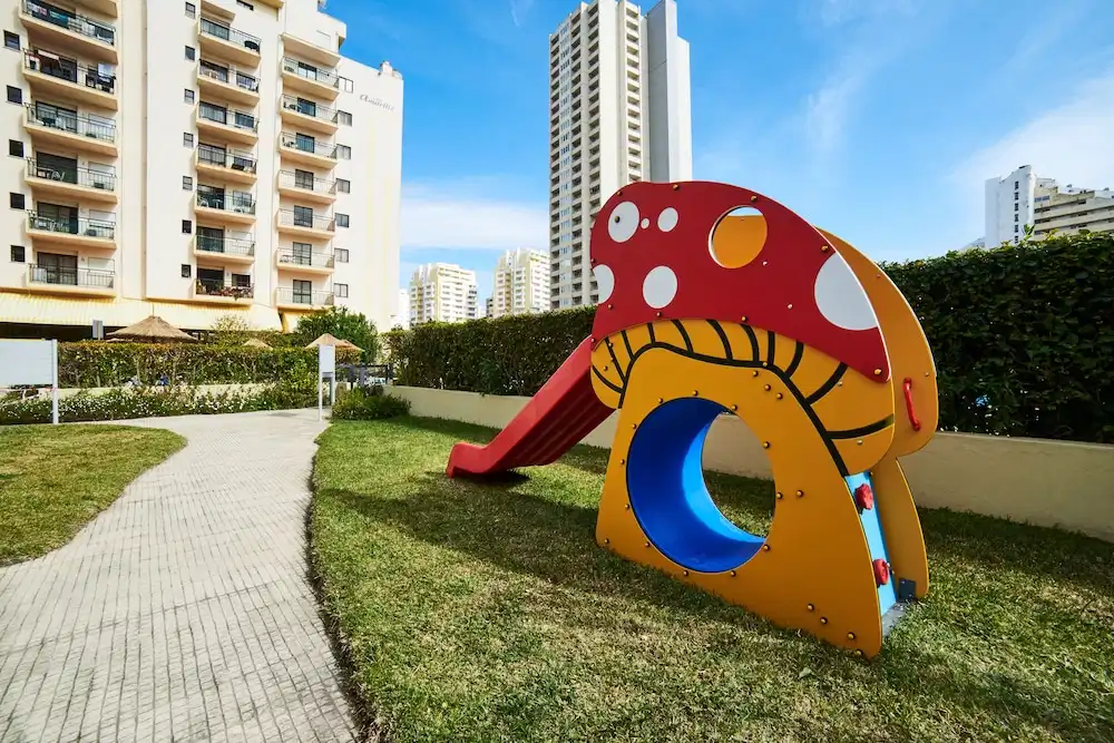 RR Club  Amarilis — Attractions for children in Portimão, Faro