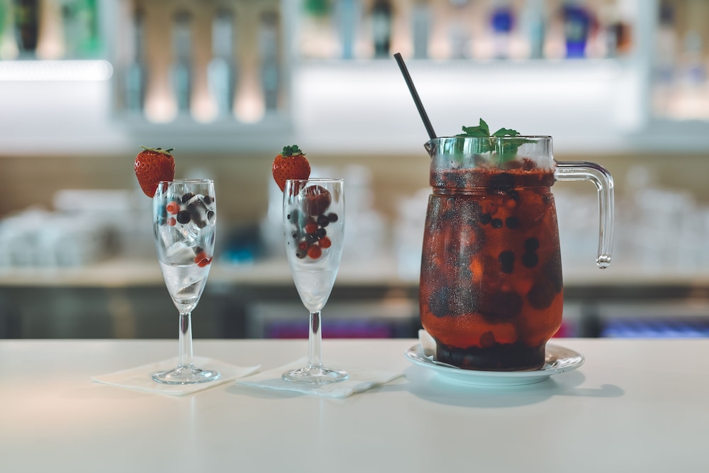Aquashow Park Hotel — Restaurant in Quarteira, Faro