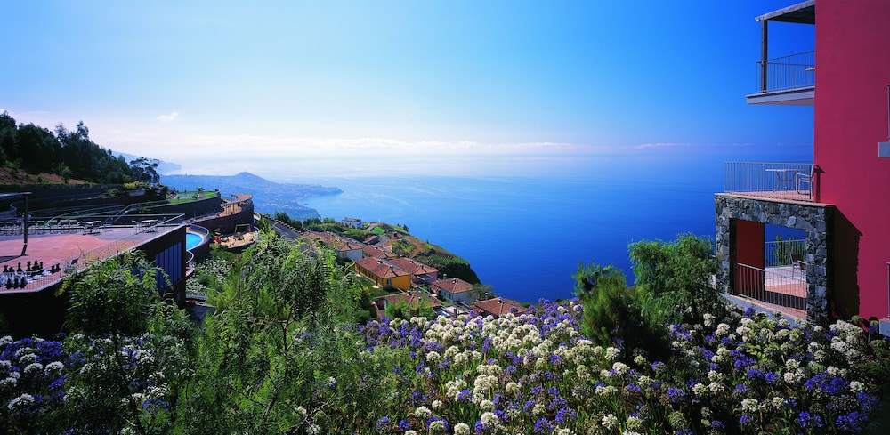 Village Cabo Girao — Attractions in the area in Estreito De Câmara, Madeira
