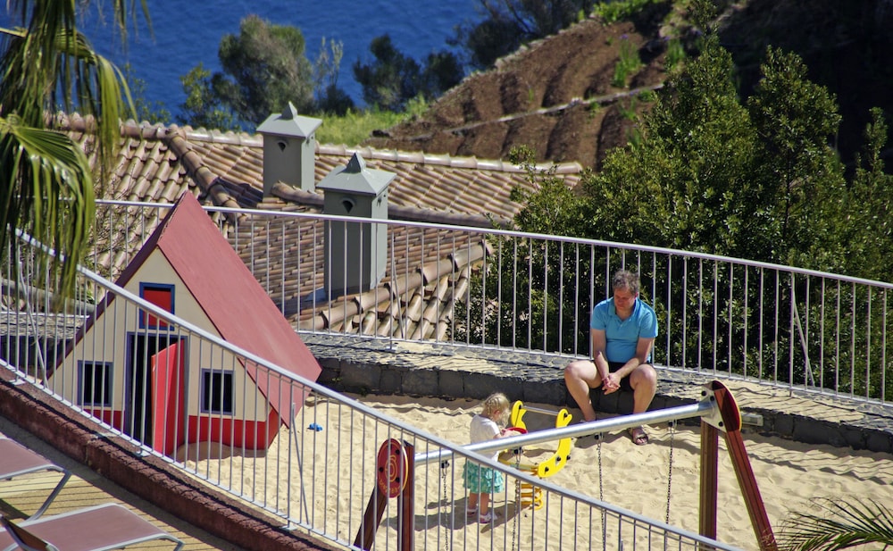 Village Cabo Girao — Attractions for children in Estreito De Câmara, Madeira