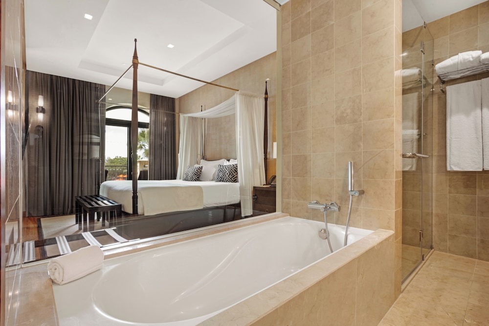 Cascade Wellness Resort Lagos Algarve by Domes — Hotel rooms in Lagos, Faro