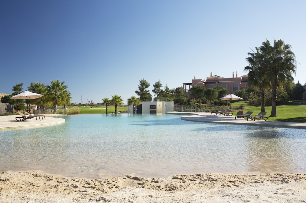 Cascade Wellness Resort Lagos Algarve by Domes — Swimming pool in Lagos, Faro