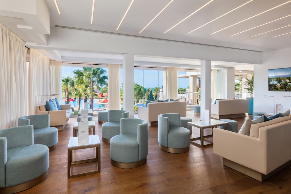 Cascade Wellness Resort Lagos Algarve by Domes — Restaurant & bars in Lagos, Faro