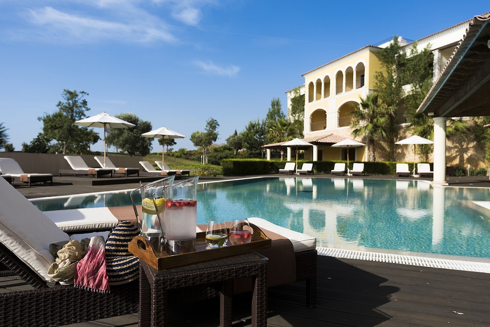 Cascade Wellness Resort Lagos Algarve by Domes — Swimming pool in Lagos, Faro