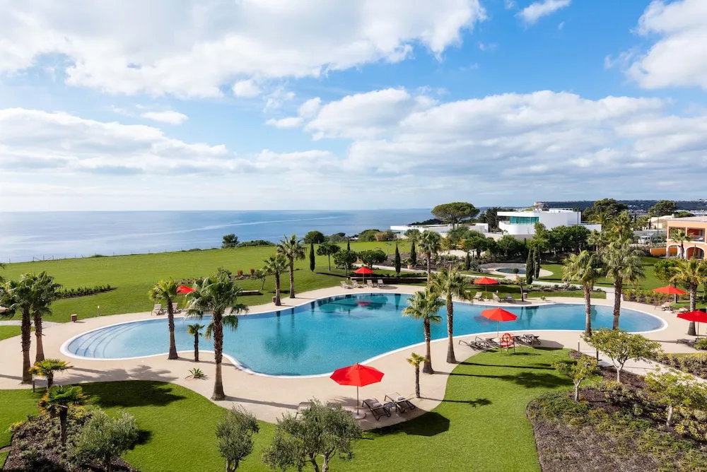 Cascade Wellness Resort Lagos Algarve by Domes