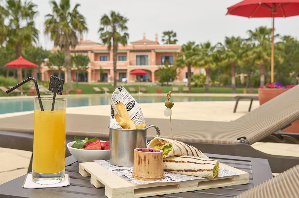Cascade Wellness Resort Lagos Algarve by Domes — Restaurant & bars in Lagos, Faro