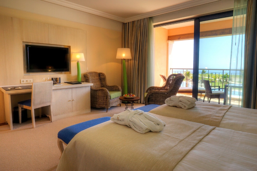 Cascade Wellness Resort Lagos Algarve by Domes — Hotel rooms in Lagos, Faro
