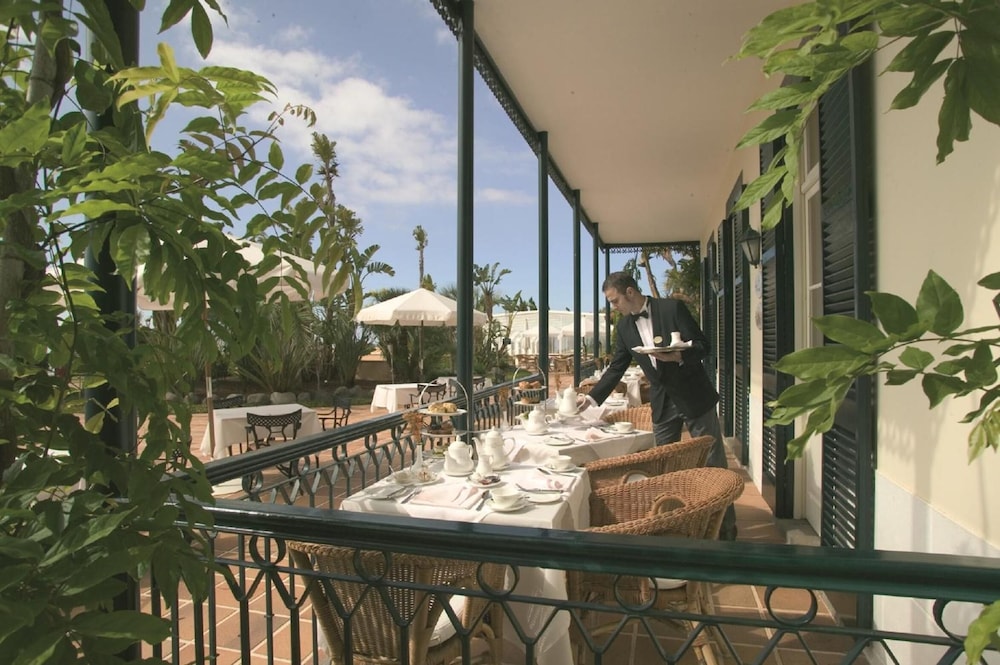Quinta do Estreito Vintage House — Restaurant & bars in Estreito De Câmara, Madeira