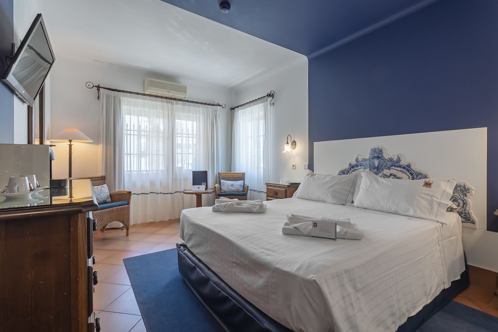 Charming Residence & Guest House Dom Manuel I (Adults only) — Hotel rooms in Lagos, Faro