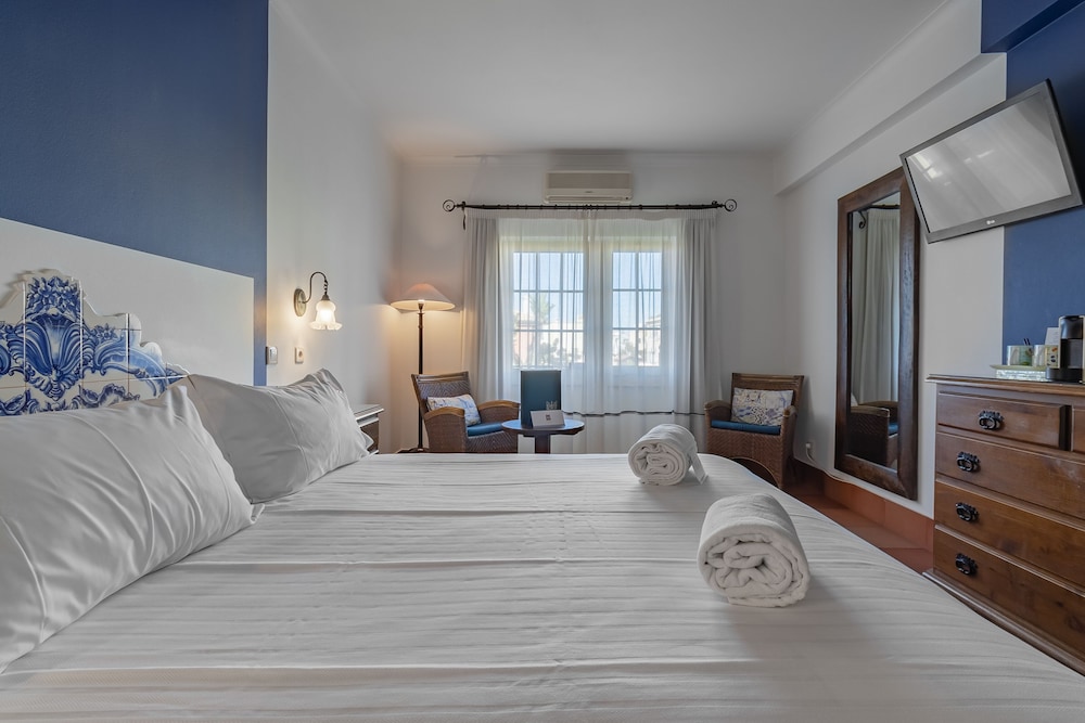 Charming Residence & Guest House Dom Manuel I (Adults only) — Hotel rooms in Lagos, Faro