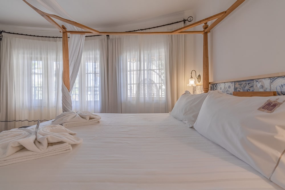 Charming Residence & Guest House Dom Manuel I (Adults only) — Hotel rooms in Lagos, Faro