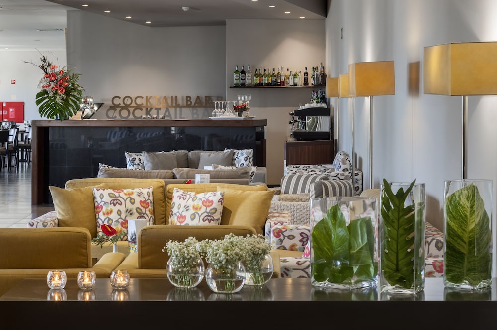 Enotel Sunset Bay — Hotel rooms in Ponta do Sol, Madeira