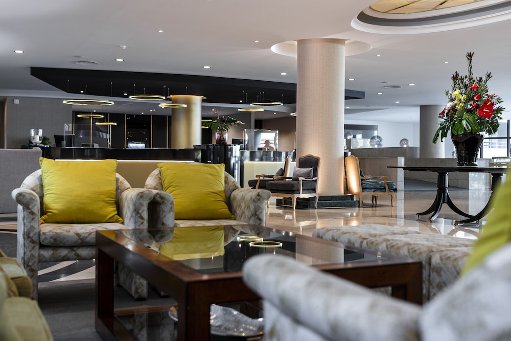 Enotel Lido – All Inclusive — Hotel building in Funchal, Madeira