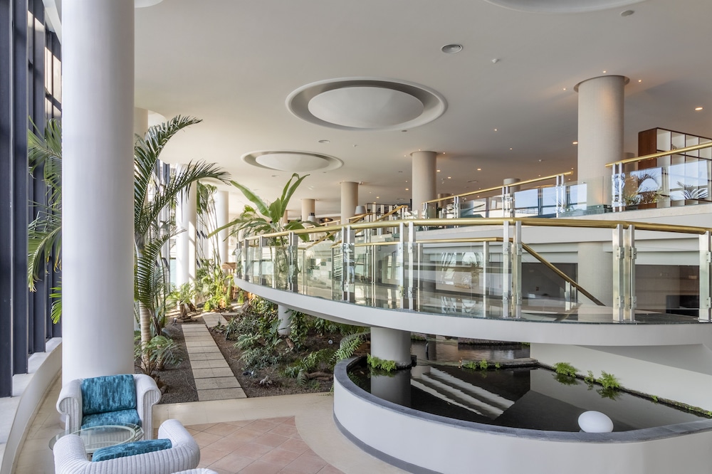 Enotel Lido – All Inclusive — Hotel building in Funchal, Madeira