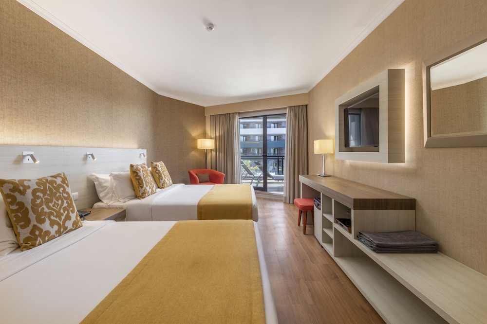 Enotel Lido – All Inclusive — Hotel rooms in Funchal, Madeira