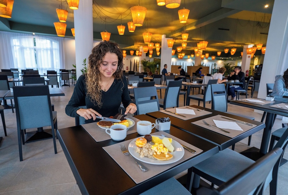 Enotel Santo da Serra — Restaurant & bars in Machico, Madeira