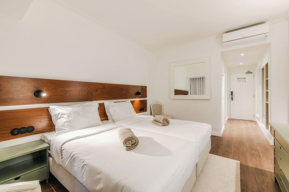 Enotel Santo da Serra — Hotel rooms in Machico, Madeira