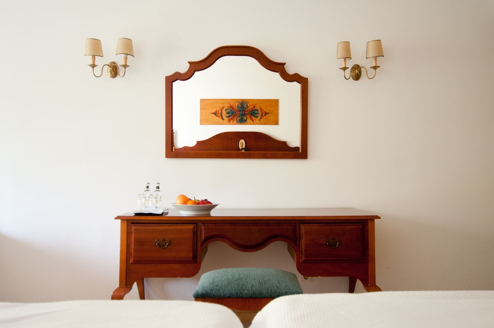 Hotel Quintinha São João & Spa — Hotel rooms in Funchal, Madeira