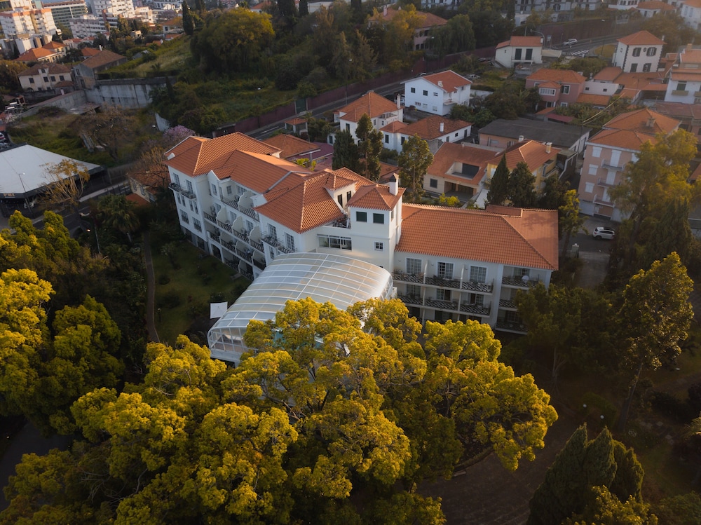 Hotel Quintinha São João & Spa — Hotel building in Funchal, Madeira