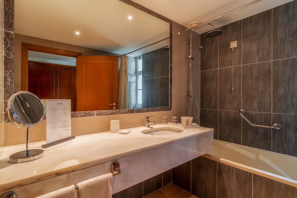 Hotel Quintinha São João & Spa — Hotel rooms in Funchal, Madeira