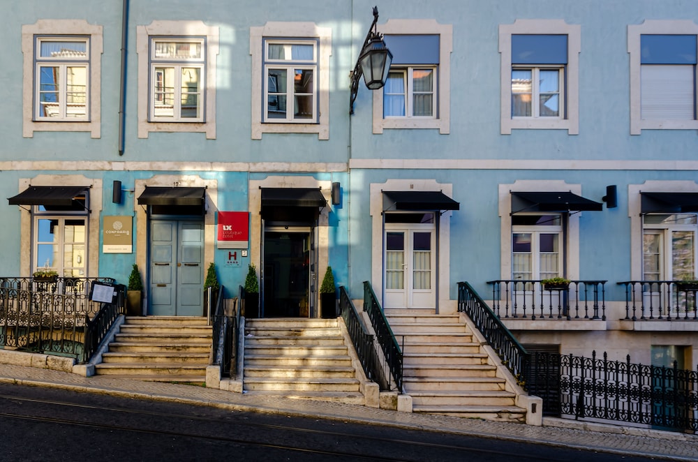 Lx Boutique Hotel