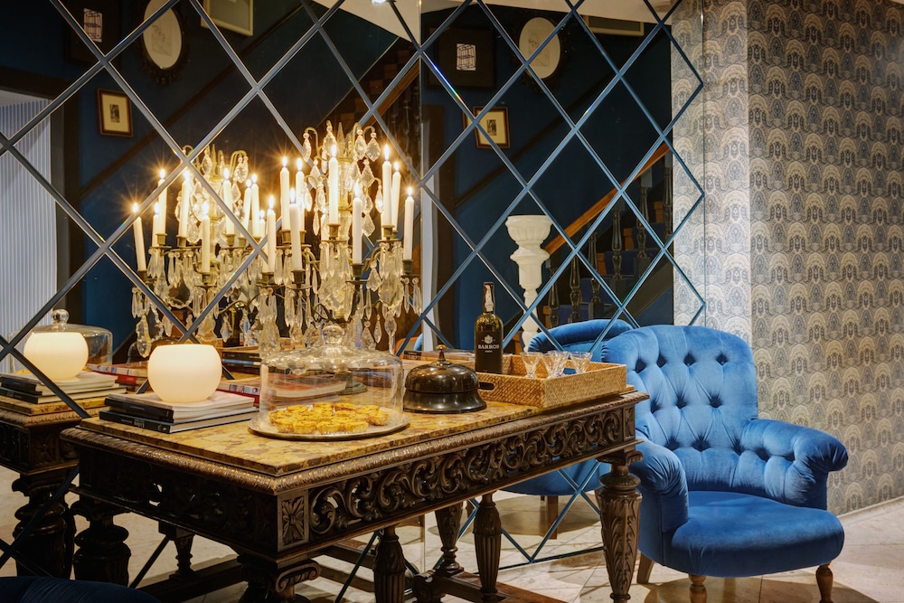 Lx Boutique Hotel — Restaurant & bars in Lisbon, Lisboa