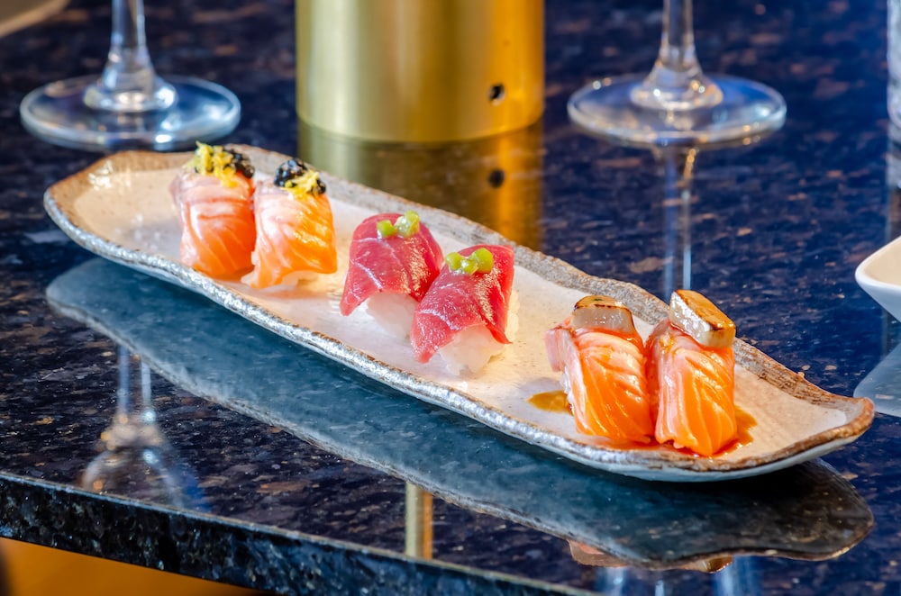 Lx Boutique Hotel — Restaurant & bars in Lisbon, Lisboa