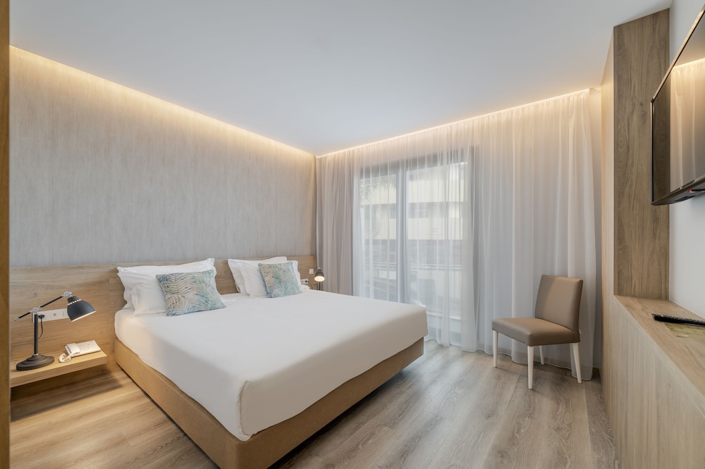 Vila Baleira Funchal — Rooms in Funchal, Madeira