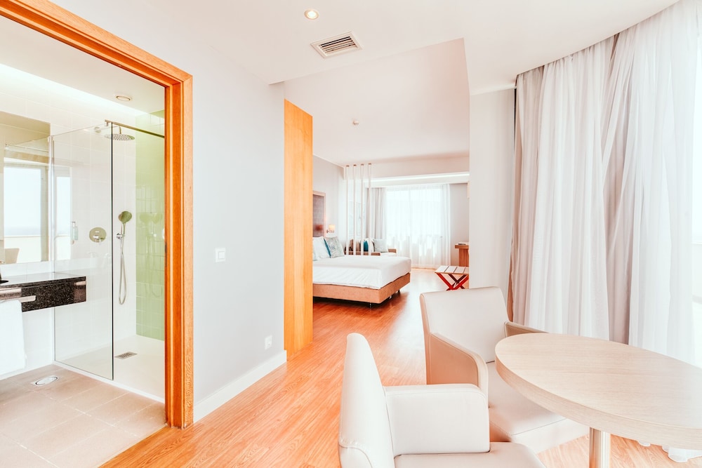Vila Baleira Funchal — Rooms in Funchal, Madeira