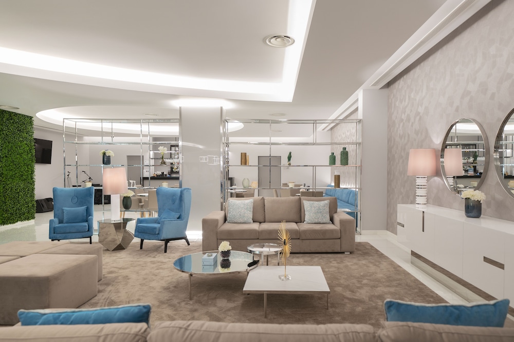 Vila Baleira Funchal — Shared spaces in Funchal, Madeira
