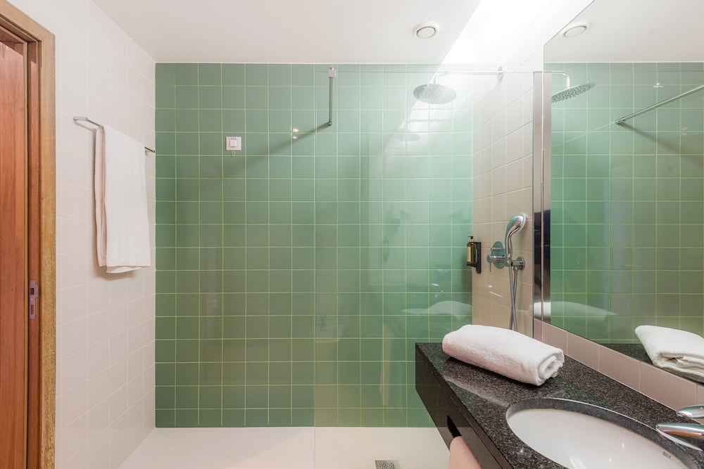 Vila Baleira Funchal — Rooms in Funchal, Madeira