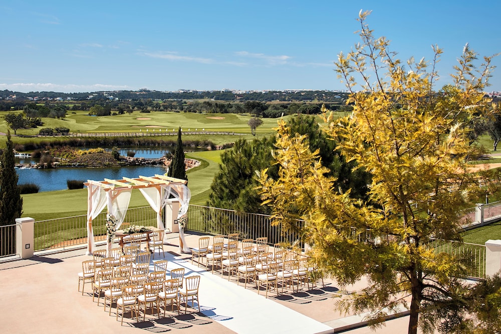 Victoria Golf Resort and Spa Managed by Accor — Hotel building in Vilamoura, Faro