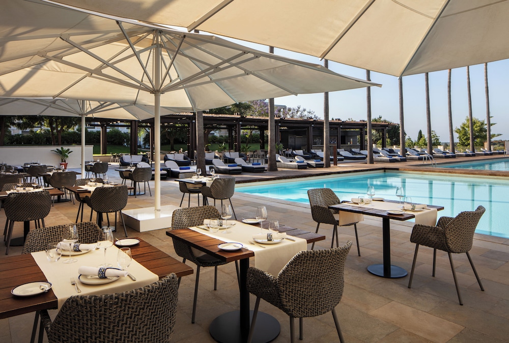 Victoria Golf Resort and Spa Managed by Accor — Restaurant & bars in Vilamoura, Faro