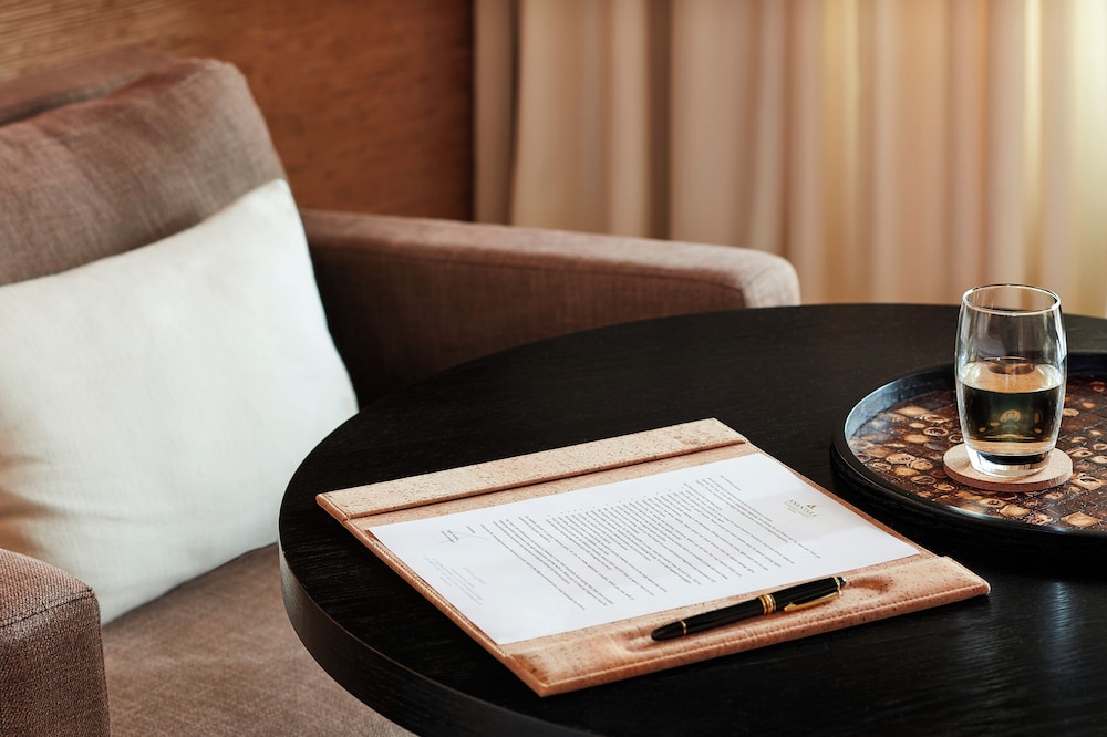 Victoria Golf Resort and Spa Managed by Accor — Hotel rooms in Vilamoura, Faro