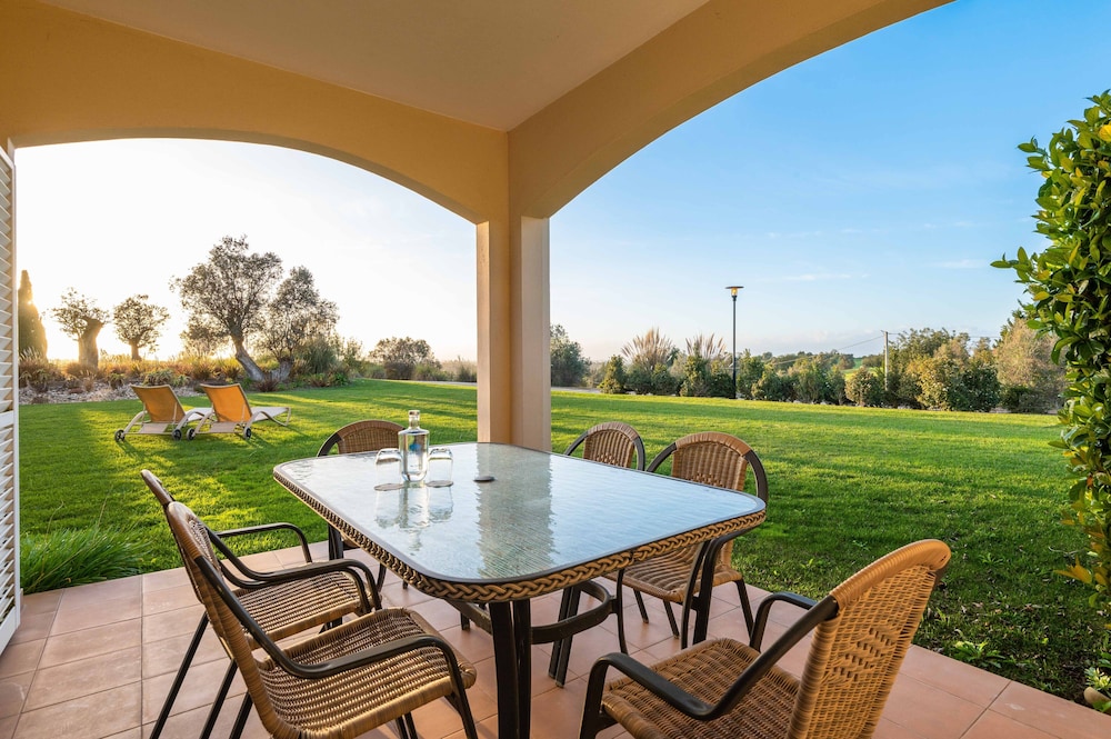 Vale d'Oliveiras Quinta Resort & Spa — Restaurant & bars in Carvoeiro, Faro