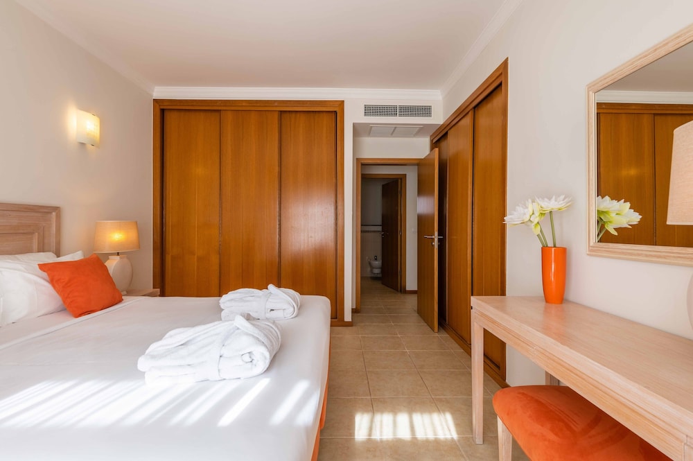 Vale d'Oliveiras Quinta Resort & Spa — Hotel rooms in Carvoeiro, Faro