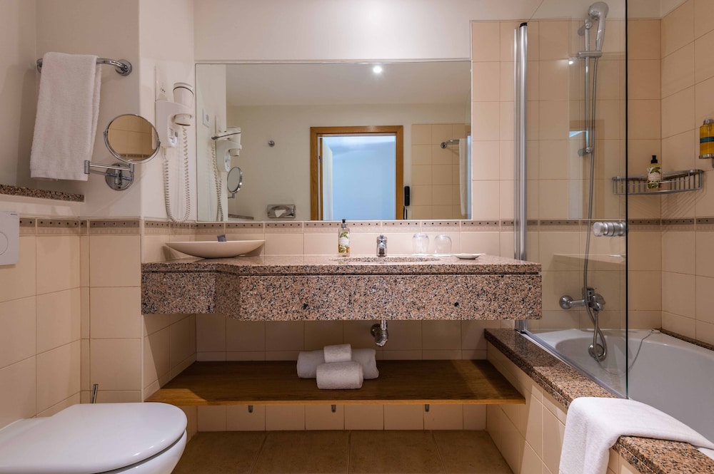 Vale d'Oliveiras Quinta Resort & Spa — Hotel rooms in Carvoeiro, Faro