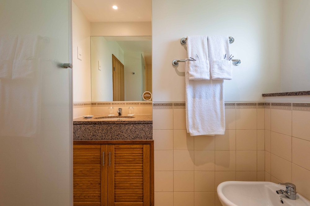 Vale d'Oliveiras Quinta Resort & Spa — Hotel rooms in Carvoeiro, Faro
