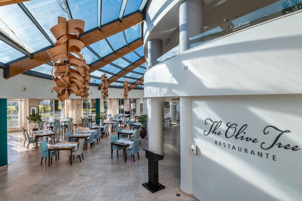 Vale d'Oliveiras Quinta Resort & Spa — Restaurant & bars in Carvoeiro, Faro