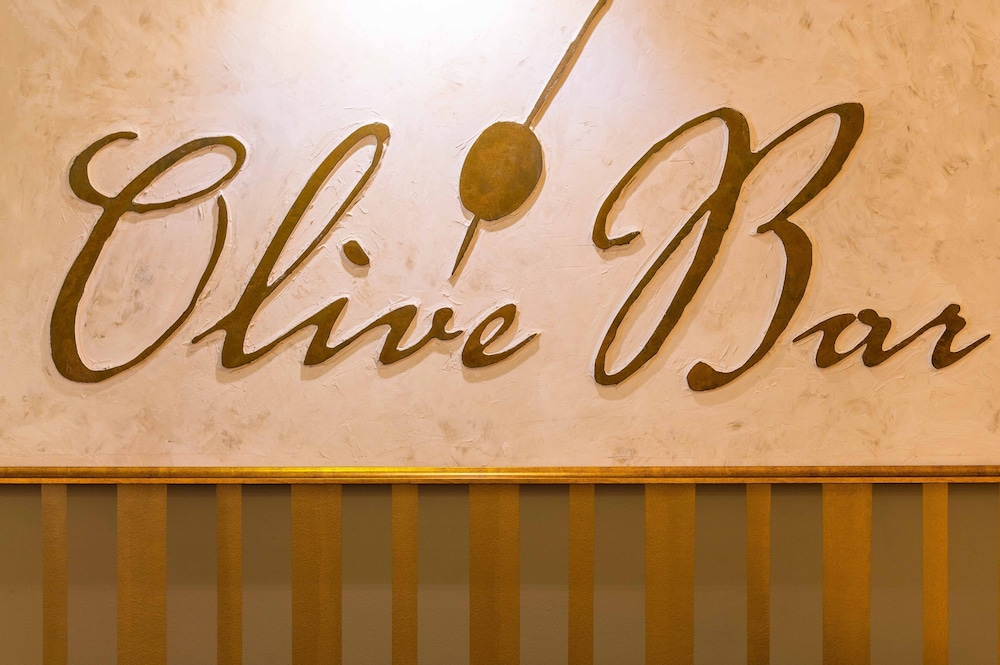 Vale d'Oliveiras Quinta Resort & Spa — Restaurant & bars in Carvoeiro, Faro