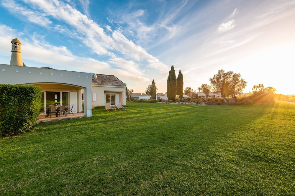 Vale d'Oliveiras Quinta Resort & Spa — Hotel building in Carvoeiro, Faro