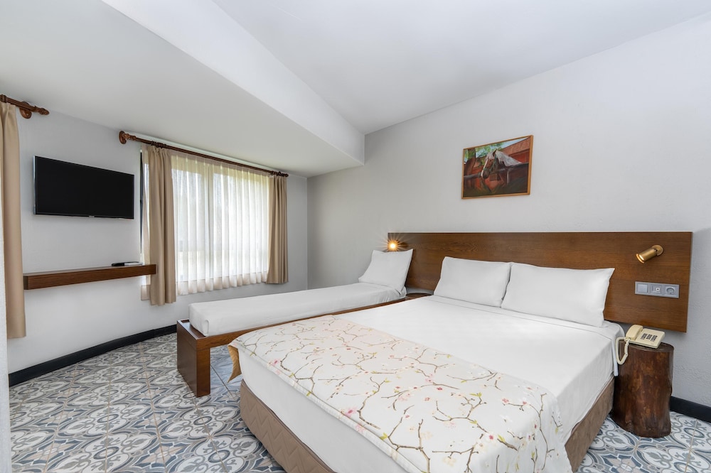BESO HOTEL BERKE RANCH — Hotel rooms in Kemer