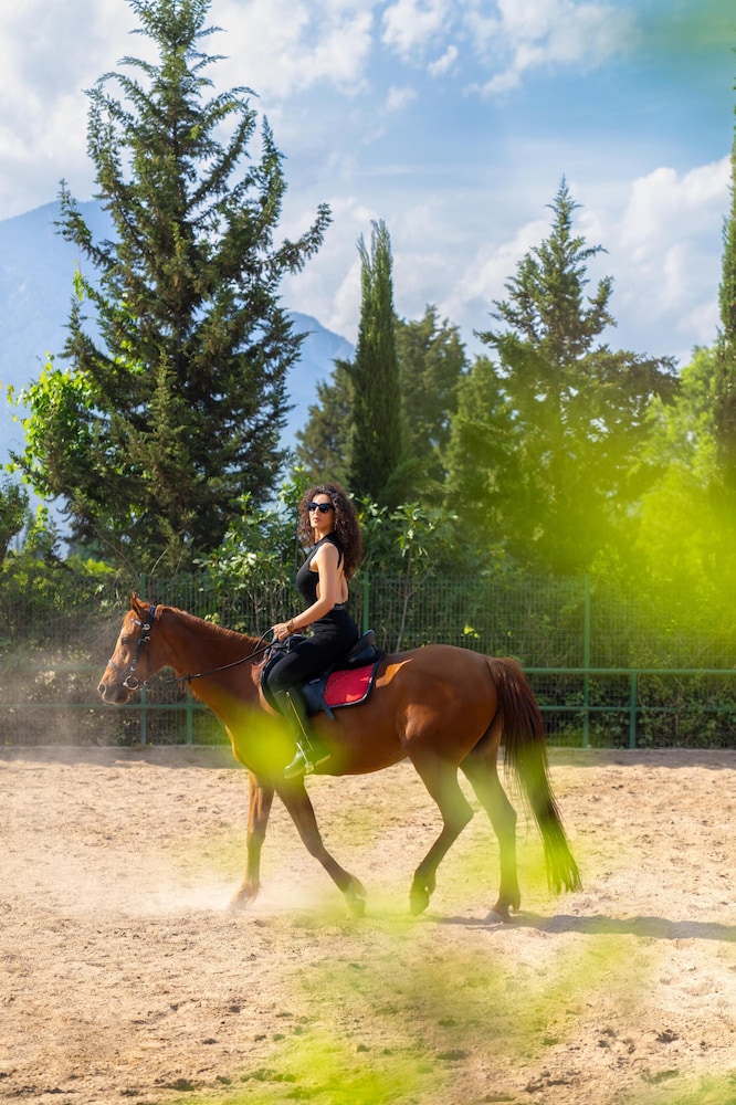 BESO HOTEL BERKE RANCH — Sports & recreation in Kemer